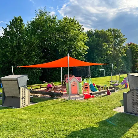 Ela's Hof - Buchsbaum Appartement *